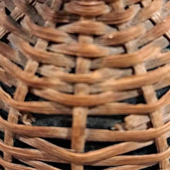 Vtg Wicker GREEN Bottle With Ceramic Cork. 4" - Picture 7 of 7